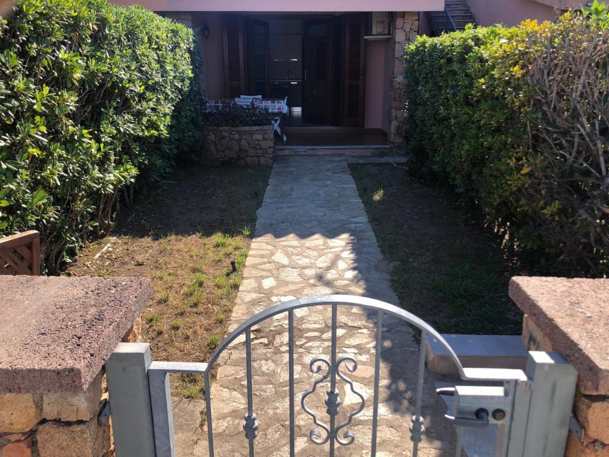 Teodor House Apartman San Teodoro  Kültér fotó
