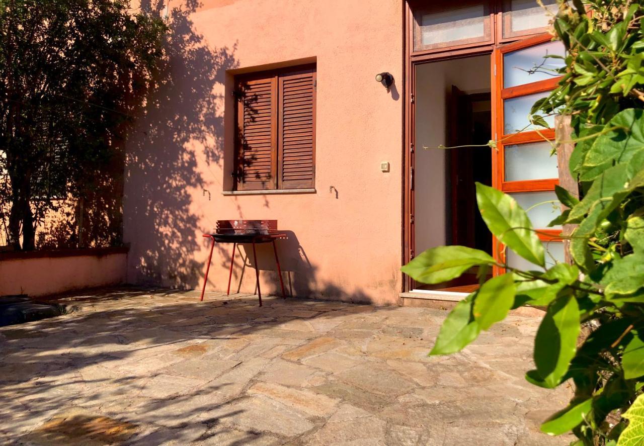 Teodor House Apartman San Teodoro  Kültér fotó
